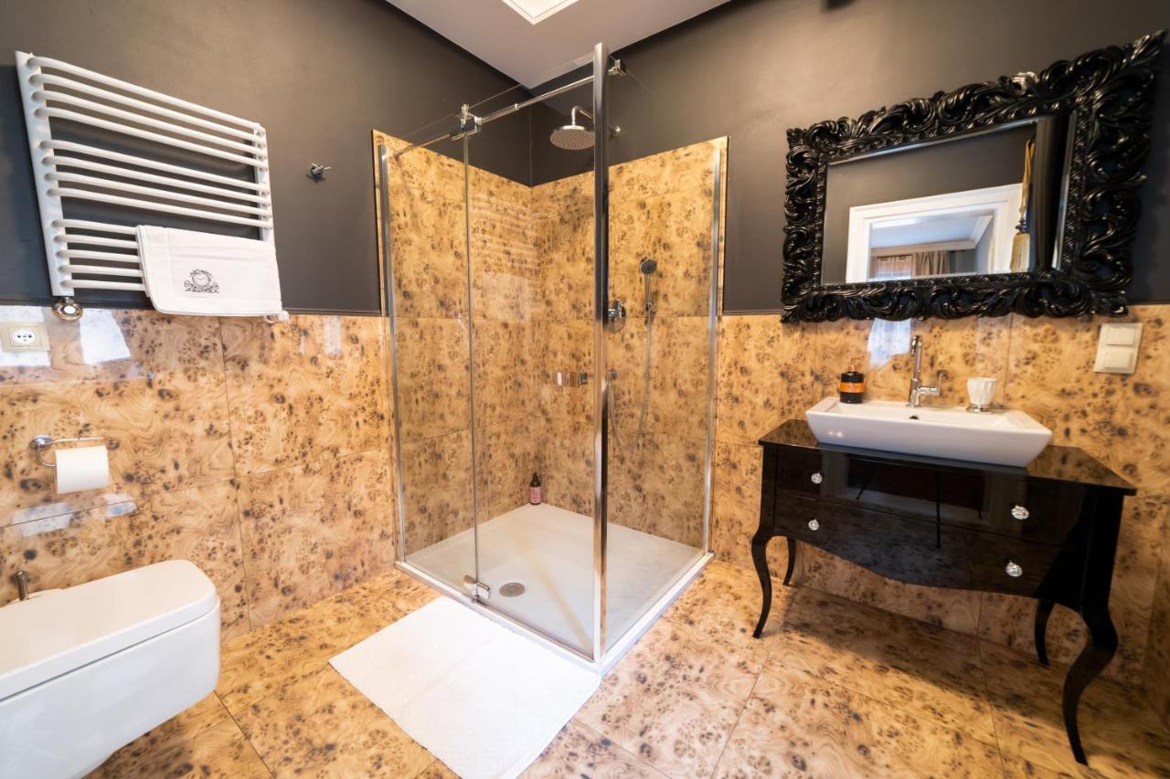 Apartamenty Pod Zegarem Mikołajki Exteriör bild
