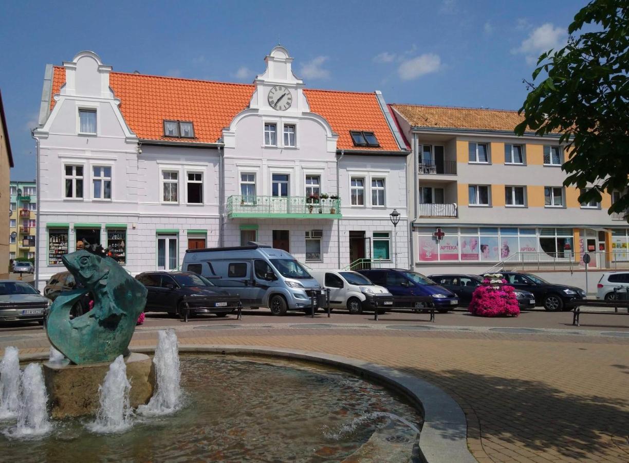 Apartamenty Pod Zegarem Mikołajki Exteriör bild